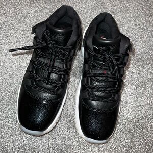 Jordan 11 Low 72-10 GS 7y